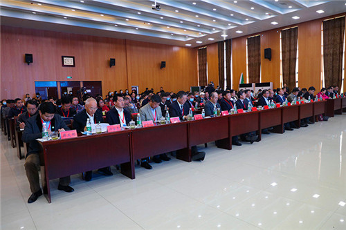 全国农科研究生志愿服务联盟成立大会暨产学融合助力绿色发展和乡村振兴论坛在真人AG官方网站_真人AG(中国)股份有限公司,举办